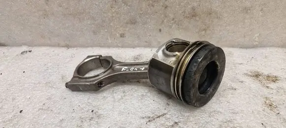 BMW 5 F10 F11 Piston 84L110