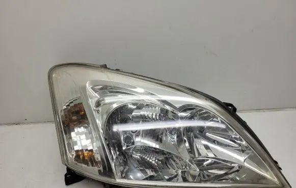 Toyota Corolla E120 E130 Headlight/headlamp 89006309