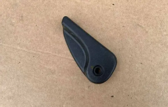 BMW X5 F15 Engine bonnet (hood) release handle 7148523