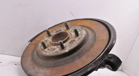 Rear wheel hub