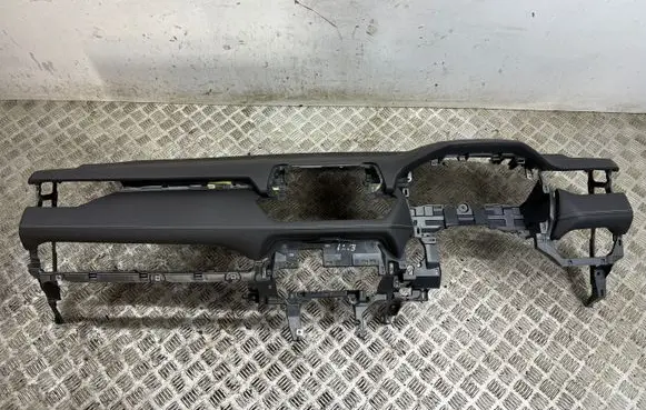 Toyota RAV 4 (XA50) Dashboard 
