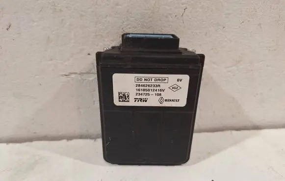 Windshield/windscreen camera
