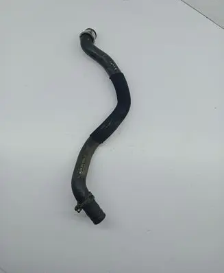 Mercedes-Benz C W204 Engine coolant pipe/hose A2045010982