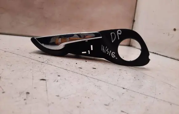 Opel Insignia A Front door interior handle