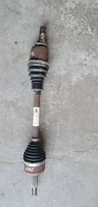 Renault Zoe Front driveshaft 391017079R 10469376