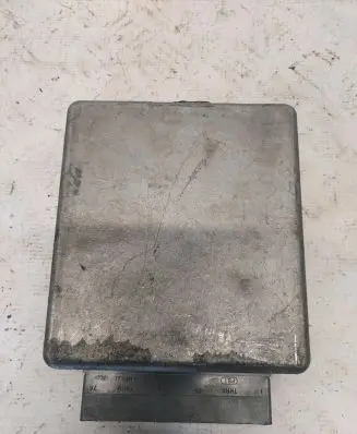 Mazda Tribute Engine control unit/module YL8F12A650ZD