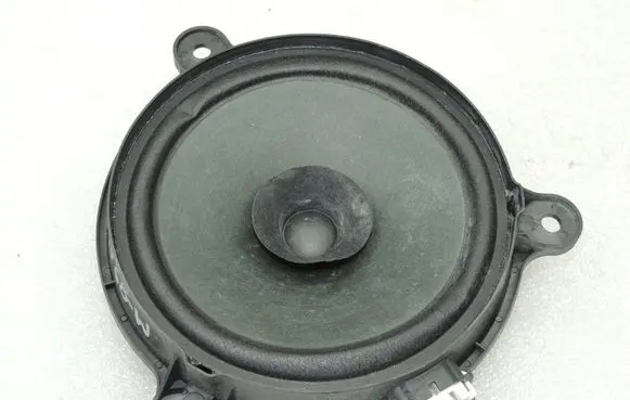 Mazda CX-5 Rear door speaker