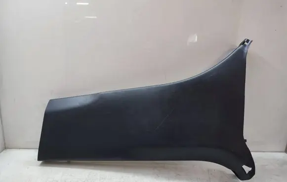 (B) pillar trim (bottom)