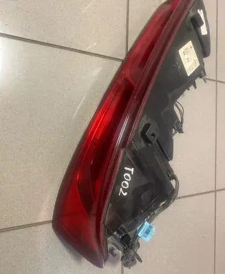 Chevrolet Camaro Rear/tail lights 23393364 F00HTG4048 030716B