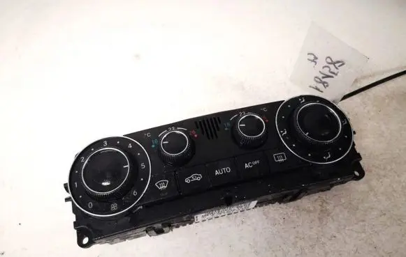 Mercedes-Benz C W203 Climate control unit a2038301785 9140010525