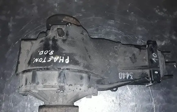 Volkswagen Phaeton Rear differential 01R525053