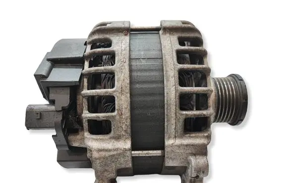Volkswagen Transporter - Caravelle T6 Generator/alternator 04L903023T 0125811116 EL8180