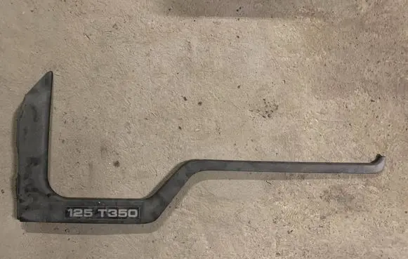 Ford Transit Front door glass trim molding YC1521117BFW