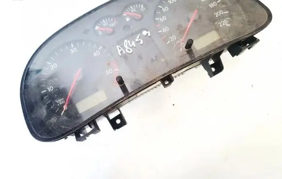 Volkswagen Golf IV Speedometer (instrument cluster) 1035100002