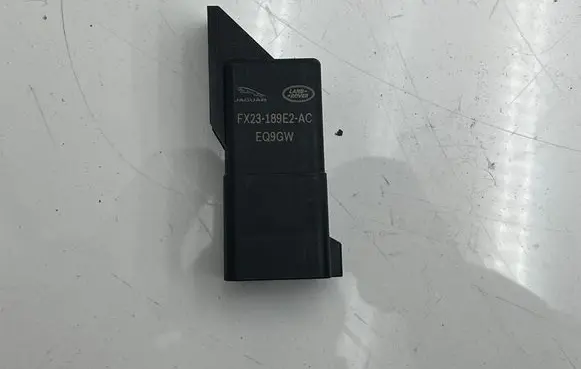 Land Rover Range Rover Evoque L538 Glow plug pre-heat relay FX23189E2AC EQ9GW