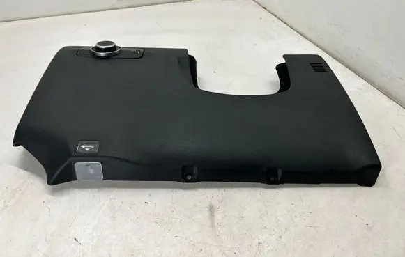 Dodge Hornet Dashboard lower bottom trim panel 156169494 01561735930 B340