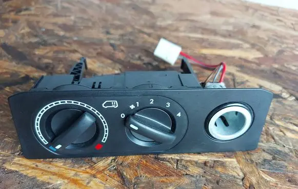 Volkswagen Transporter - Caravelle T6 Climate control/heater control trim 7E0919158C