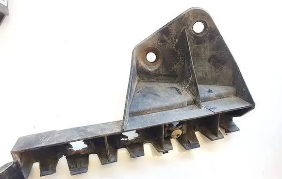 Mitsubishi Colt Rear bumper mounting bracket mn105207