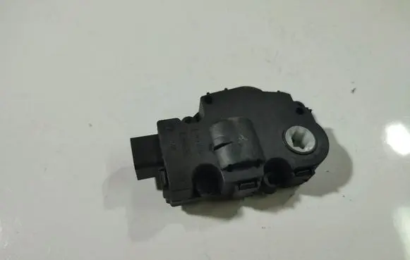 BMW X5 E70 Air flap motor/actuator 