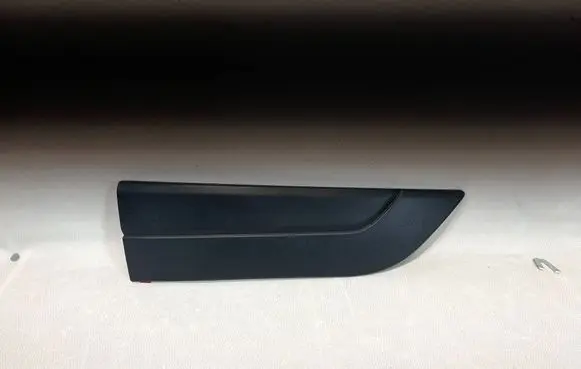 Iveco Daily 5th gen Front bumper splitter molding 5801847132