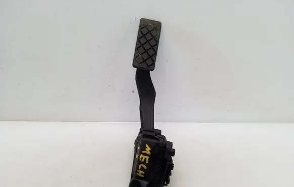 Volkswagen Transporter - Caravelle T5 Accelerator throttle pedal 7H1721503