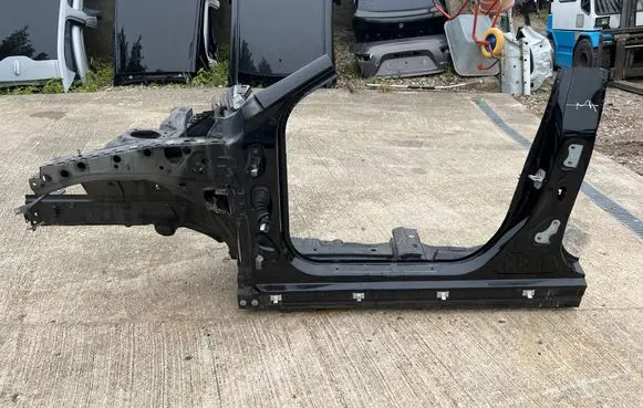 Mercedes-Benz GLA W156 X156 Front quarter panel 