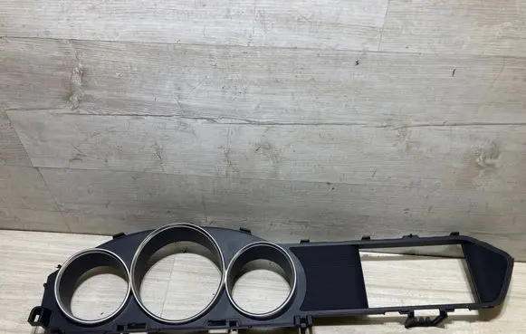 Mercedes-Benz C W204 Dashboard trim A2046890039