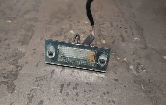 Audi A4 S4 B5 8D Number plate light 8D0943021D