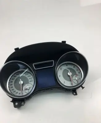 Mercedes-Benz CLA C117 X117 W117 Speedometer (instrument cluster) 1030052181