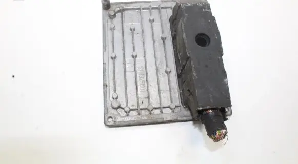 Ford Fiesta Engine control unit/module 4S6112A650EA