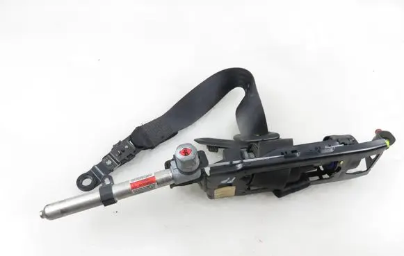 Volvo V50 Front seatbelt 30661789