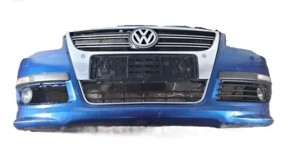 Volkswagen PASSAT B6 Front bumper 3C0805903B