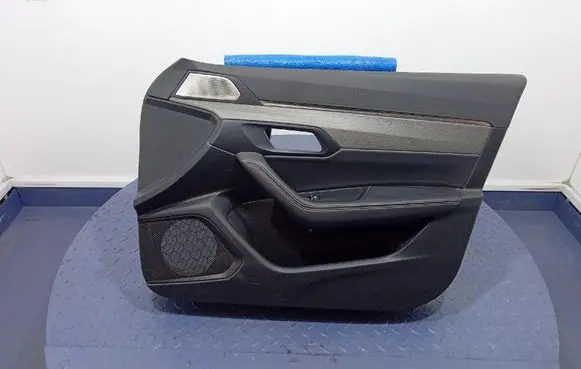 Mercedes-Benz 508 Door card panel trim set 