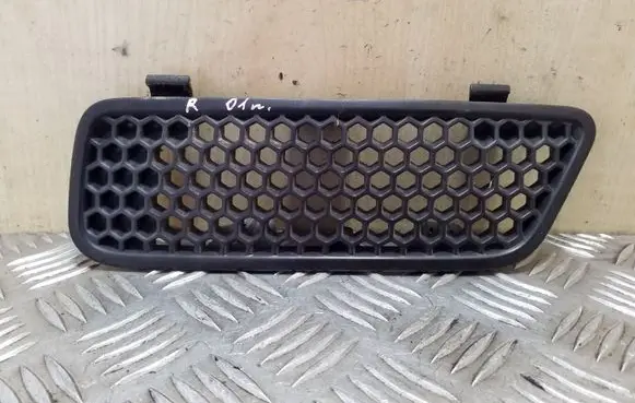 Renault Scenic I Front grill 7700428466B