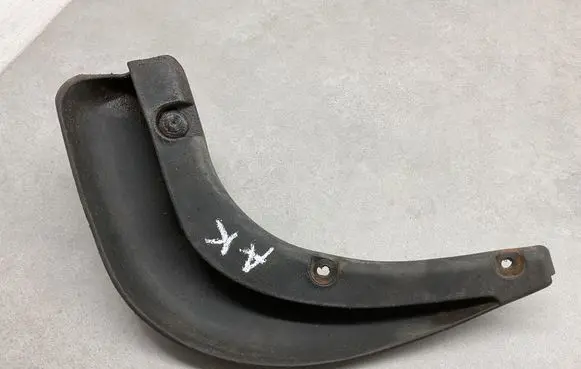 KIA Ceed Rear mudguard 868411H000