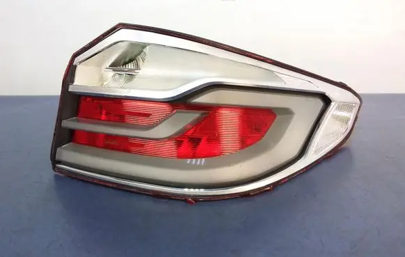 BMW 5 G30 G31 Rear/tail lights 7376464