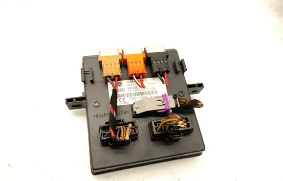 Audi A6 S6 C6 4F Comfort/convenience module 4F0907279