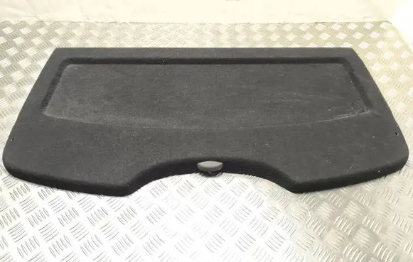 Parcel shelf
