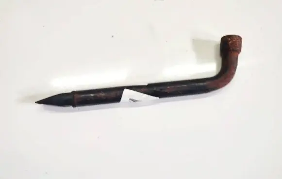 Ford Fiesta Wheel nut wrench 