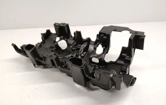 Mercedes-Benz A W177 Other engine bay part A2821810200
