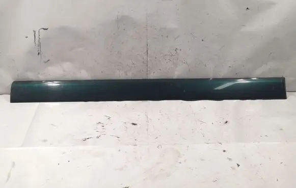 Audi A6 S6 C4 4A Front door trim (molding) 4A0853952A
