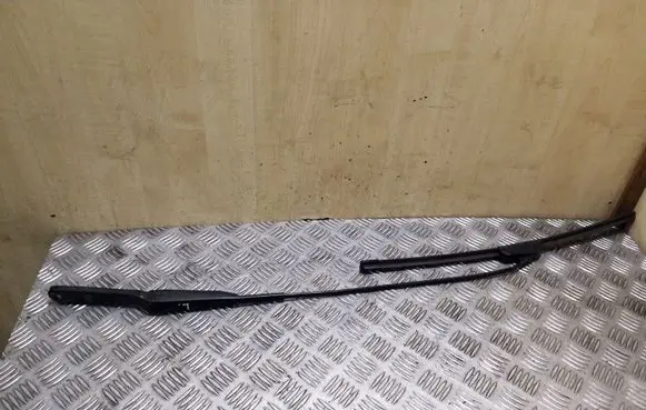 Renault Trafic II (X83) Front wiper blade arm 8200696499 93859763