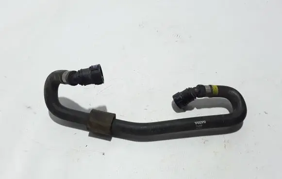 Volvo XC90 Engine coolant pipe/hose 31338404
