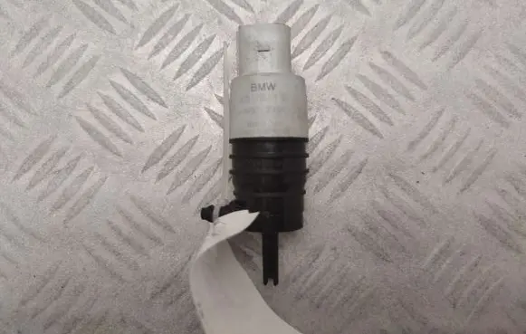 BMW 4 F36 Gran coupe Windscreen/windshield washer pump 7298309