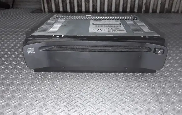 CD/DVD changer