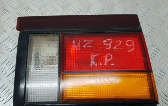 Mazda 929 Tailgate rear/tail lights