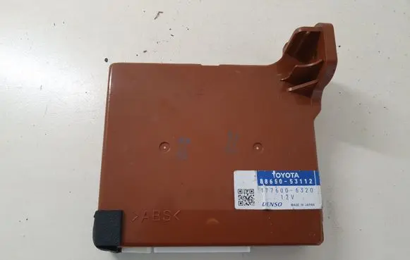 Lexus IS 220D-250-350 Other control units/modules 8865053112 1776006320