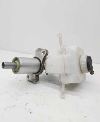 BMW X5 E70 Master brake cylinder 6771718