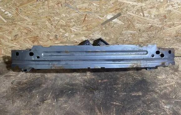 Jaguar XF X250 Front bumper cross member