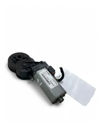 Volvo XC90 Seat adjustment motor C10276103 800482132
